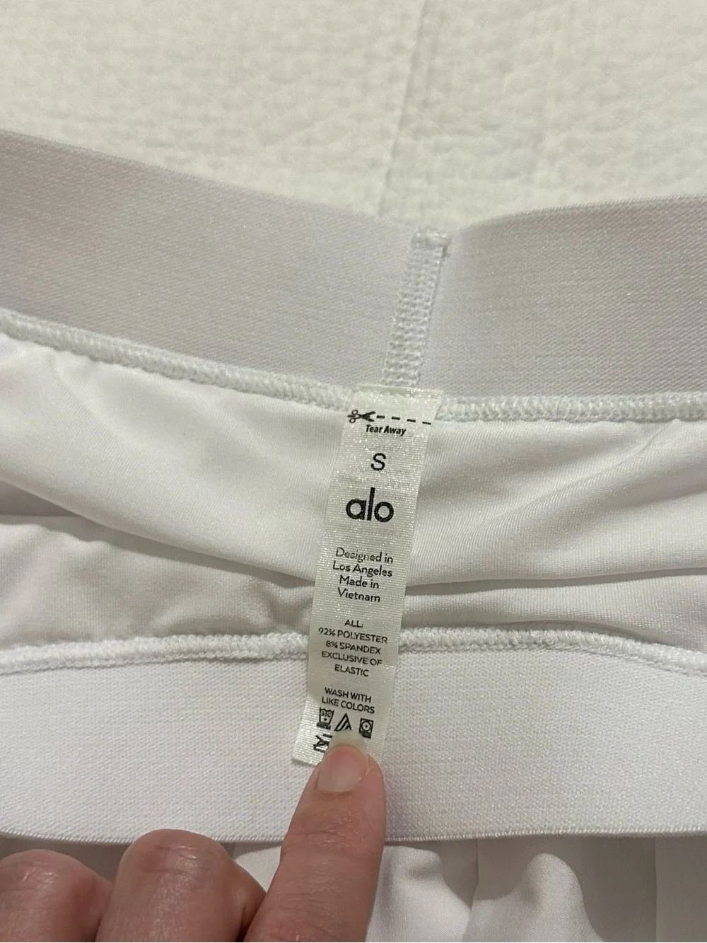 ALO Yoga Varsity Tennis Skirt in White Small